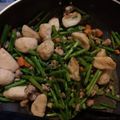 Eve Nevenave 's cooksnap of when they made ผัดหน่อไม้ฝรั่งน้ำมันหอย.