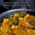 Cooksnap 0h Hana !! semasa beliau membuat 👩‍🍳Masak Lemak Cili Api Ikan Masin Terong.