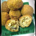 Cooksnap dari Niung Niung untuk resep Nasi Goreng isi Keju,/Fried Rice Balls Stuffed With Cheese.