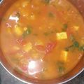 Neha Mishra का कुकस्नैप जब उन्होंने मखाना मटर पनीर (makhana matar paneer recipe in Hindi) बनाया था।
