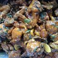 Cooksnap Hanafiah Zainal semasa beliau membuat Ayam 3 Cawan (Three-Cup Chicken).