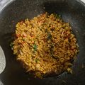 Cooksnap Elly Elin semasa beliau membuat Thai Basil Pork Stir fry (Non Halal).