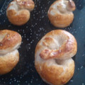 AshLi's cooksnap of when they made Soft Pretzels.