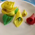 Anum Raza's cooksnap of when they made Two-style fondant rose.