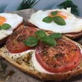 Ani Kövesdi Cooksnap-ja, amikor elkészítette a(z) Pirítós kenyér a sütőből receptet.