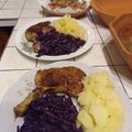 Könyves Mónika Cooksnap-ja, amikor elkészítette a(z) Konfitált kacsacomb római tálban káposztával és burgonyával receptet.