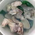 Terry Wei 的 蒜頭蛤蜊田雞湯 cooksnap