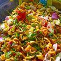 Sanjivani Maratha का कुकस्नैप जब उन्होंने मैगी भेल (Maggi bhel recipe in Hindi) बनाया था।