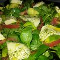 El cooksnap de AnNoeTo cuando hizo Ensalada de tomate 🍅, mozzarella y aguacate 🥑.