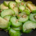 彤彤媽 的 簡單的炒絲瓜 cooksnap
