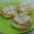 Cooksnap dari Moms Hanif untuk resep Pizza Teflon Takaran Simple #beranibaking