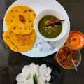 Anjali Pakhre's cooksnap of when they made Sarso ka Saag & makke ki roti.