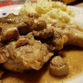 El cooksnap de Montse Casellas - Trasteamos en mi Cocina? cuando hizo Pollo con setas variadas y arroz blanco.