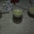El cooksnap de cmmr4 cuando hizo Vasitos de tres chocolates.