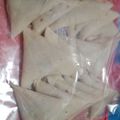 Misbah Anjum's cooksnap of when they made Homemade aloo chicken samosa.