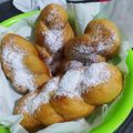 Cooksnap dari ReeRee untuk resep Korean banana twisted donut homemade