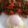 El cooksnap de Ale Ale cuando hizo Guisantes con tomate frito, jamón, chorizo y huevo.