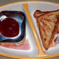 Nishitha gaur का कुकस्नैप जब उन्होंने आलू के सैंडविच (Aloo ke sandwich recipe in hindi) बनाया था।