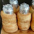 Anita Polyákné Cooksnap-ja, amikor elkészítette a(z) Kürtőskalács sörösdobozon sütve, sütőben receptet.