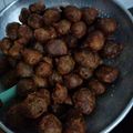 Cooksnap Siti khadijah semasa beliau membuat Kuih Bom Pisang.