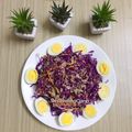 Cooksnap của Hoàng Oanh khi họ làm theo món Salad Bắp Cải Tím Lịm Tìm Sim