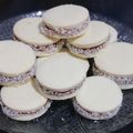 El cooksnap de Priscila 💜🍞🧀🍝🍮🍰 cuando hizo Alfajores de maicena súper económicos y rápidos.