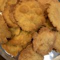 Rasmita Tank's cooksnap of when they made ઘઉંના લોટની તીખી કડક પુરી (ઘઉંનો લોટ... પુરી).