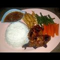 Cooksnap dari Zoom Harisna untuk resep Steak Ayam Sederhana (Gravy Sauce)