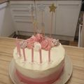Alexandra Szabadfi-Magyar Cooksnap-ja, amikor elkészítette a(z) Rózsaszín ombre torta receptet.