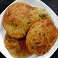 Anupama Maheshwari का कुकस्नैप जब उन्होंने मटर कचौड़ी और आलू की सब्जी (matar kachodi aur aloo ki sabzi recipe in Hindi) बनाया था।