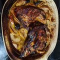 El cooksnap de Almudena Ávila Zamorano cuando hizo Pollo al horno con ciruelas y manzana.