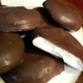 cassiecat11's cooksnap of when they made Granny's Perfect peppermint patties.