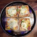 Vaishali Suhas 's cooksnap of when they made Bread Pizza.