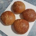 Kertész Csilla Cooksnap-ja, amikor elkészítette a(z) Teljes kiőrlésű hamburger zsemle receptet.