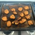El cooksnap de Pablo Rodrigo Sanhueza Castillo cuando hizo Galletas con harina de avena trozos de chocolate blanco, amargo y almendras 🍫 🍪.