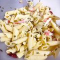 El cooksnap de Ana cuando hizo Spaghetti al ajillo con surimi.