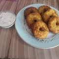 Sheenay Khan's cooksnap of when they made Donut cutlus with chai.