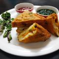Parul Patel's cooksnap of when they made બ્રેડ પકોડા.