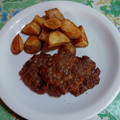 El cooksnap de Sebastian Lugones cuando hizo Hamburguesas de carne caseras- papas rústicas y verdus al vapor.