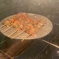 El cooksnap de verónica del Carmen Ureña Veras cuando hizo Pinchos de pollo primaverales.