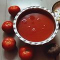 Falguni Shah's cooksnap of when they made ટોમેટો બીટરુટ સુપ (Tomato Beetroot Soup Recipe In Gujarati).