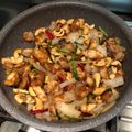 รูป Cooksnap ของ Thierapat เมื่อเขาทำ ไก่ผัดเม็ดมะม่วงหิมพานต์
