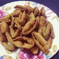 Zesty Style का कुकस्नैप जब उन्होंने मूंग दाल लेयर्ड निमकी (moong daal layerd nimki recipe in Hindi) बनाया था।