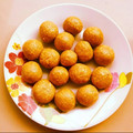 Jayshree Doshi's cooksnap of when they made શીંગ દાળિયાનાં લાડુ (Shing Daliya Ladoo Recipe In Gujarati).