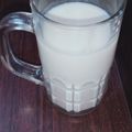 Disha yadav का कुकस्नैप जब उन्होंने बनाना शेक (Banana shake recipe in hindi) बनाया था।