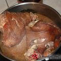 Cooksnap από mamia στη συνταγή Χοιρινό κότσι (κατσαρολάτο) με κόκκινο κρασί