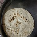 Navya Jain 's cooksnap of when they made Roti.