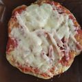 รูป Cooksnap ของ Koy C เมื่อเขาทำ Pizza keto พิซซ่าคีโต พิซซ่าคีโตนวดมือ #KetoKing พิซซ่าคีโตแป้งหนานุ่ม ขนาด10 นิ้ว