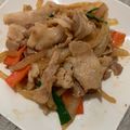 阿娟娟的不專業廚房 的 洋蔥炒五花 cooksnap
