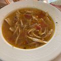 El cooksnap de Claudia Rojas cuando hizo Sopa de lima es una de las recetas yucatecas más deliciosas.